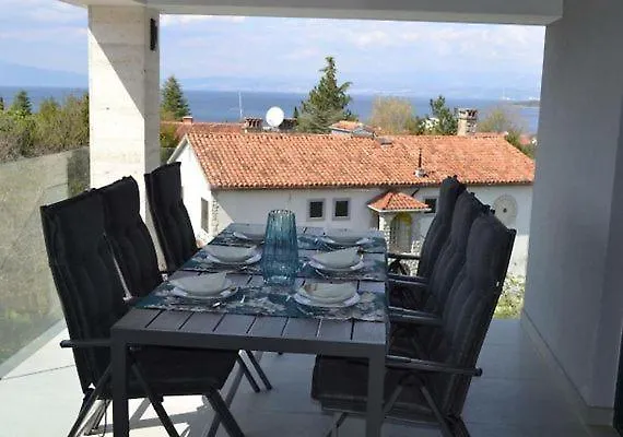 Apartment My Paradies - Malinska 2**** Croatia